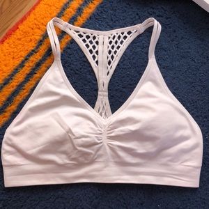 Fabletics sports bra